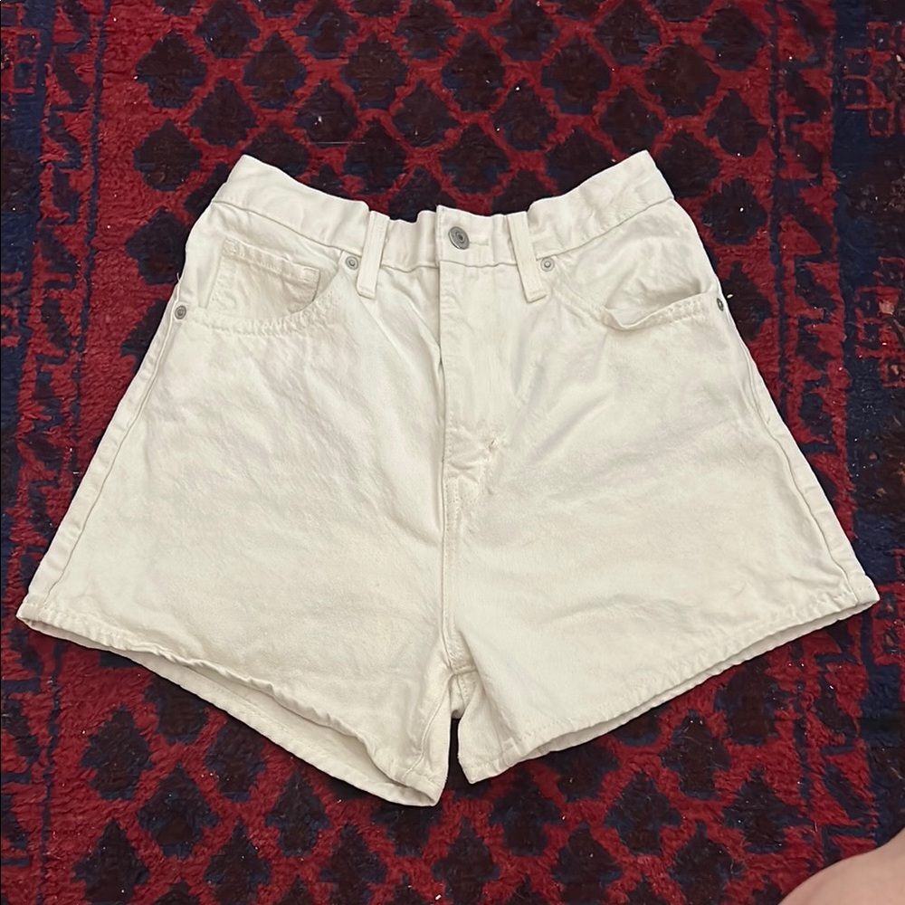 Levi's Cream High Waist Denim Shorts (Flaws)